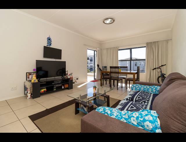 2 BEDROOM APARTMENT FOR SALE IN PARKLANDS